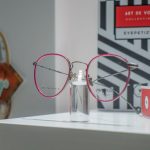 La Óptica de Antonio. Vidrios y chapas