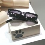 La Óptica de Antonio. Si yo tuviera una escoba