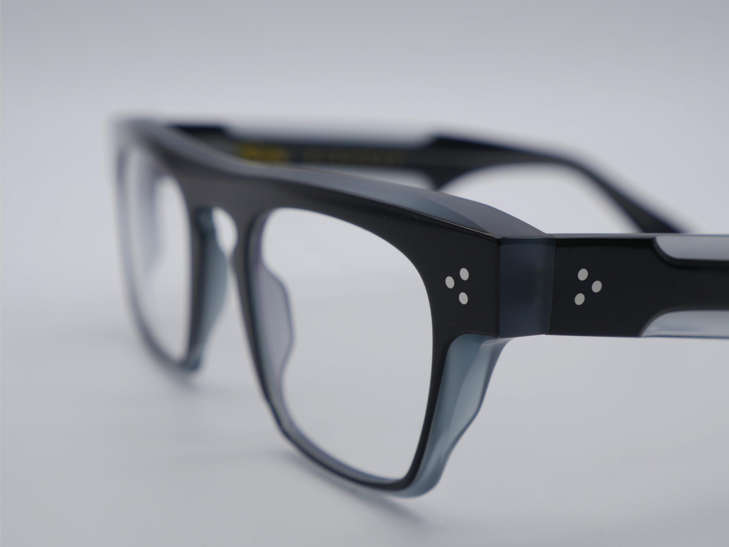 Modelo Ambrato de Talla Eyewear - Imagen 4