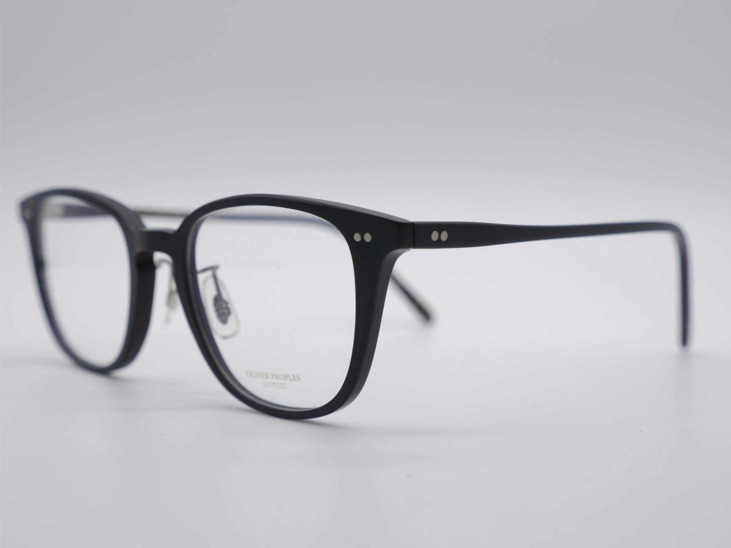 Modelo OV5578 Sobel de Oliver Peoples - Imagen 3