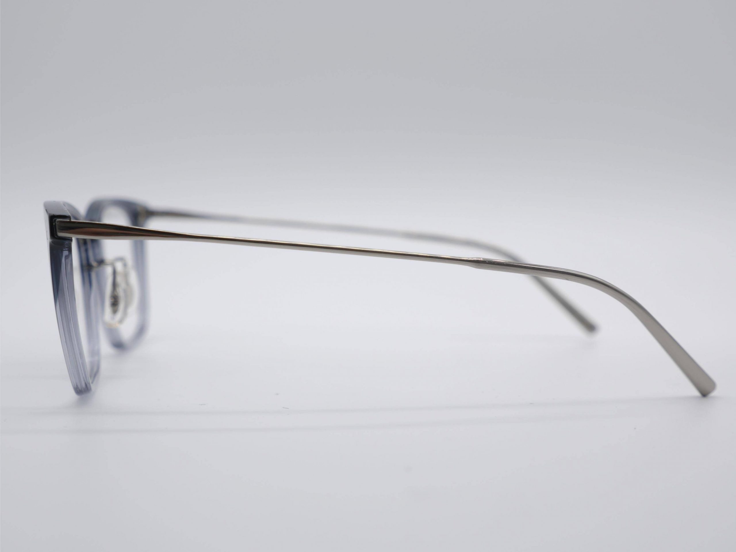 Modelo OV5543 Loftin de Oliver Peoples - Imagen 2