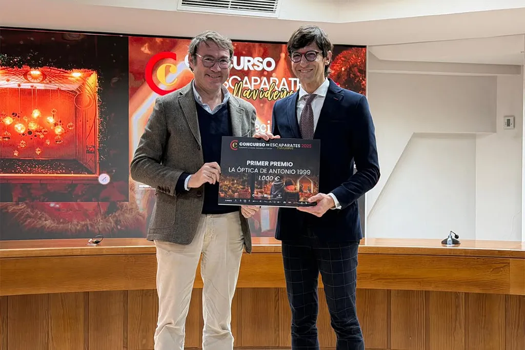 La Óptica de Antonio. Primer premio XXI concurso escaparates