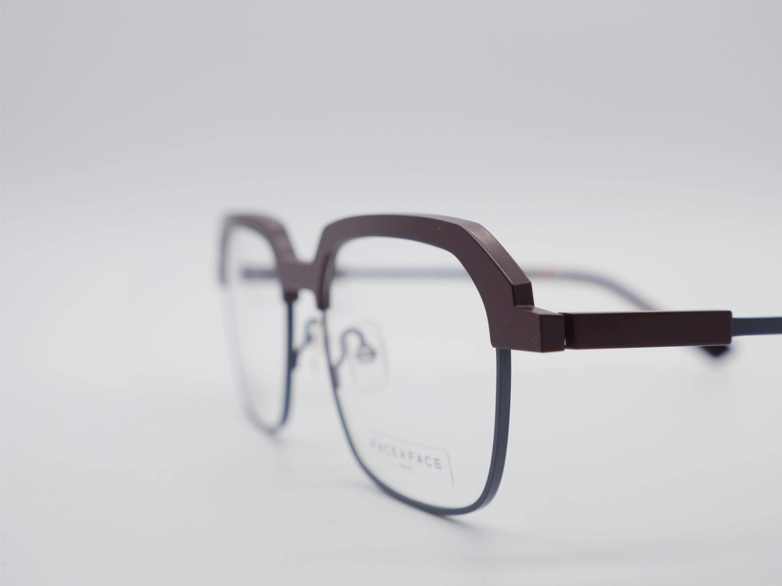 Modelo Factory 2 de Face â Face - Imagen 4