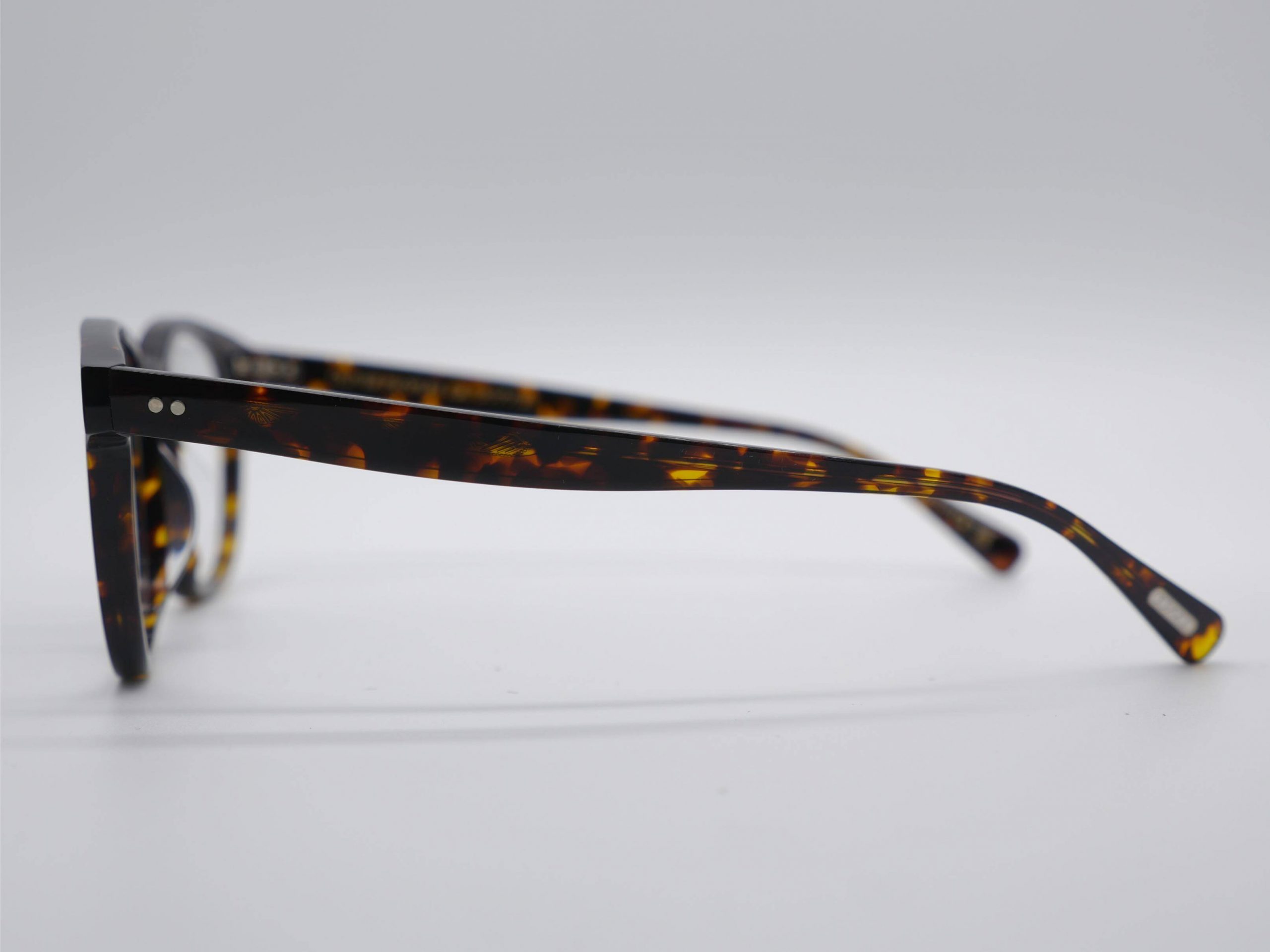 Modelo OV5480 Kisho de Oliver Peoples - Imagen 2