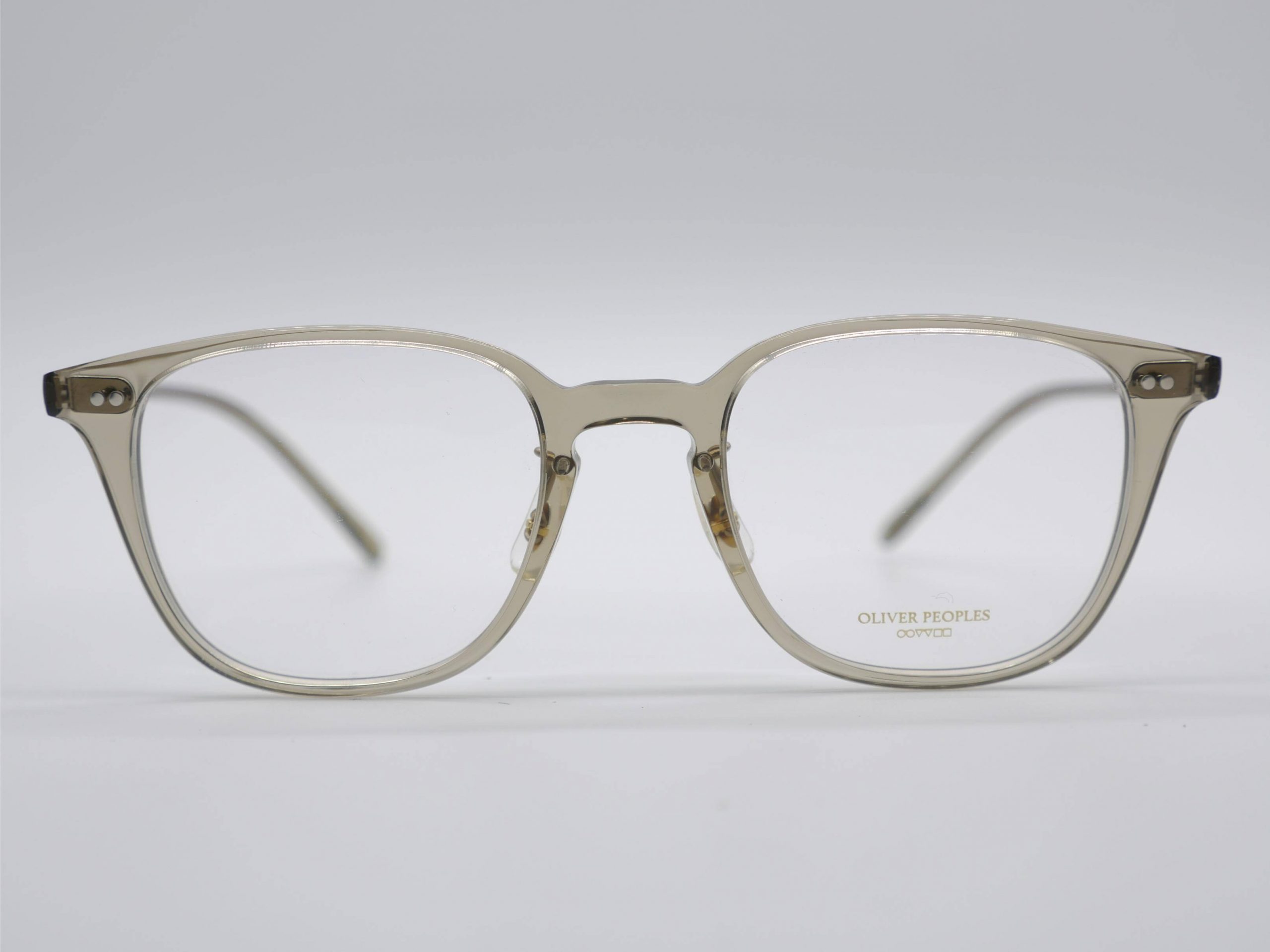Modelo OV5578 Sobel de Oliver Peoples