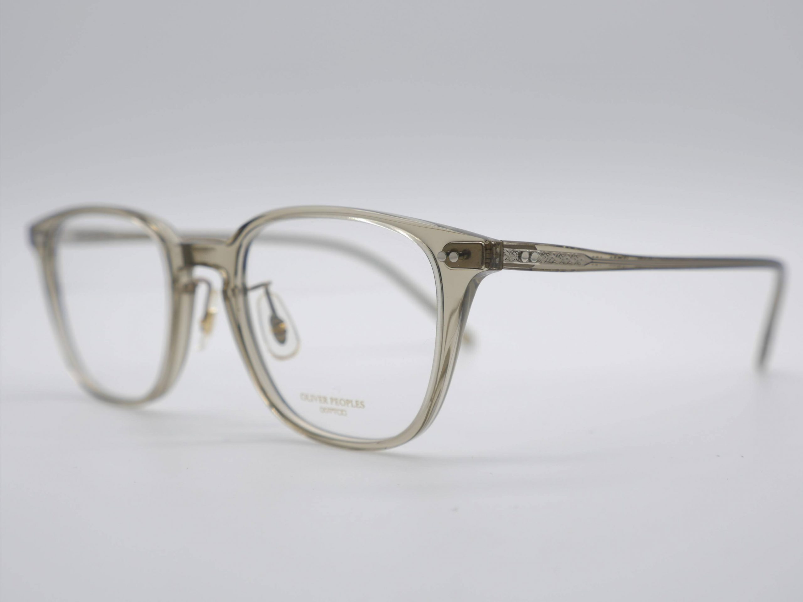 Modelo OV5578 Sobel de Oliver Peoples - Imagen 3
