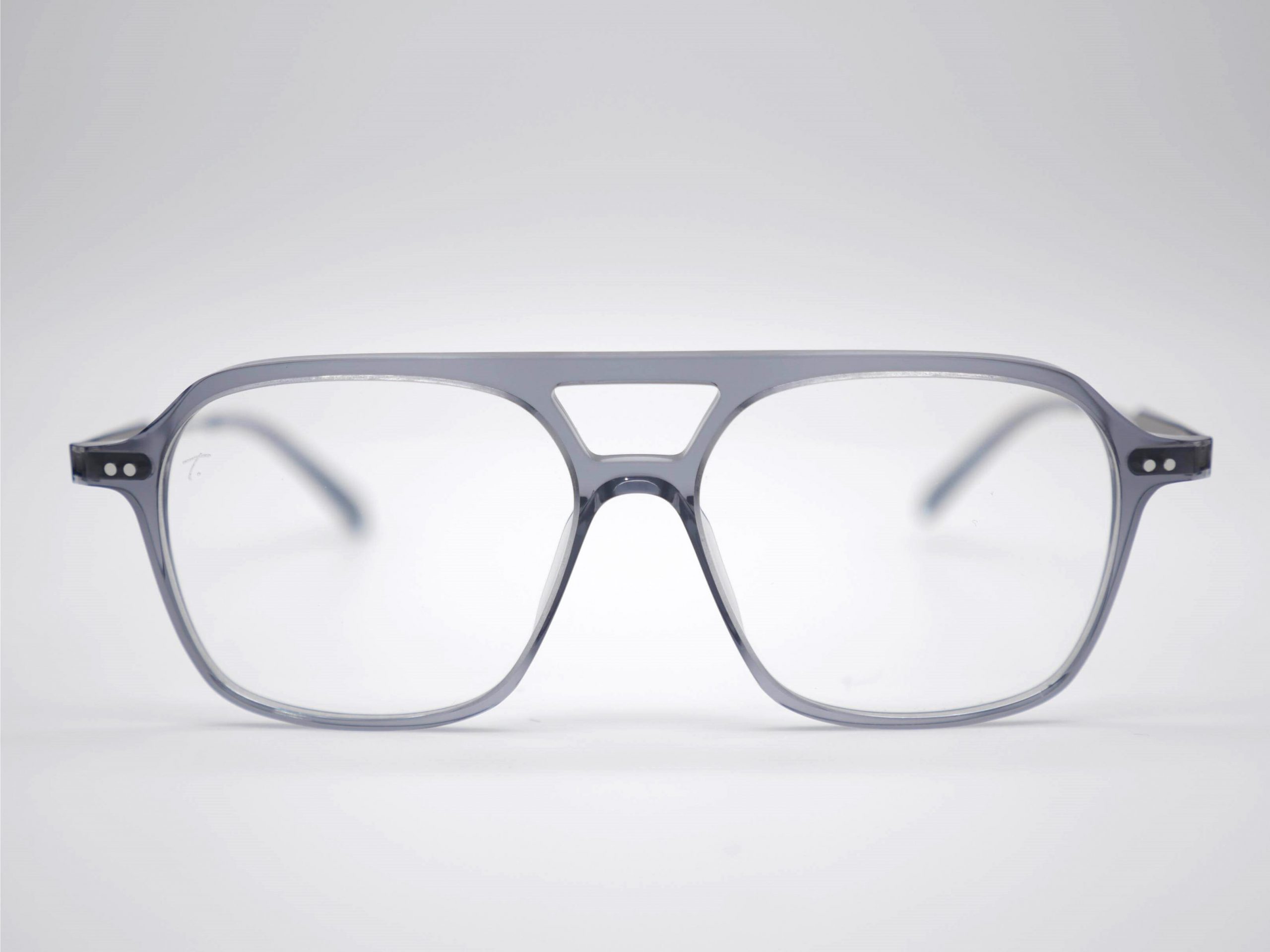 Modelo Monteverde de Talla Eyewear